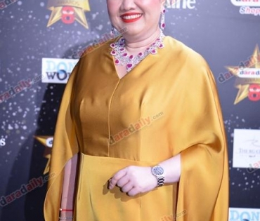 เหล่าดาราตบเท้าเดิน Black carpet งานประกาศรางวัล VibeWire Awards ครั้งที่ 8