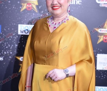 เหล่าดาราตบเท้าเดิน Black carpet งานประกาศรางวัล VibeWire Awards ครั้งที่ 8