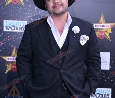 เหล่าดาราตบเท้าเดิน Black carpet งานประกาศรางวัล VibeWire Awards ครั้งที่ 8