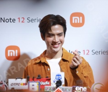 เติมชีวิตให้มีสีสันไปกับ “ฟิล์ม ธนภัทร” ในงานเปิดตัว Redmi Note 12 Series