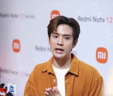 เติมชีวิตให้มีสีสันไปกับ “ฟิล์ม ธนภัทร” ในงานเปิดตัว Redmi Note 12 Series