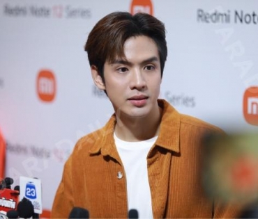 เติมชีวิตให้มีสีสันไปกับ “ฟิล์ม ธนภัทร” ในงานเปิดตัว Redmi Note 12 Series