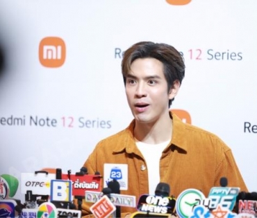 เติมชีวิตให้มีสีสันไปกับ “ฟิล์ม ธนภัทร” ในงานเปิดตัว Redmi Note 12 Series