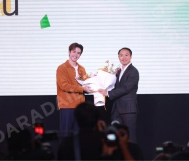 เติมชีวิตให้มีสีสันไปกับ “ฟิล์ม ธนภัทร” ในงานเปิดตัว Redmi Note 12 Series
