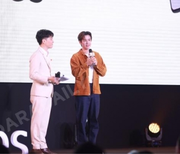 เติมชีวิตให้มีสีสันไปกับ “ฟิล์ม ธนภัทร” ในงานเปิดตัว Redmi Note 12 Series