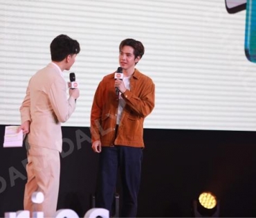 เติมชีวิตให้มีสีสันไปกับ “ฟิล์ม ธนภัทร” ในงานเปิดตัว Redmi Note 12 Series
