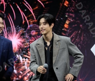 “มาร์ค ต้วน” ร่วมงาน “Amazing Thailand Countdown 2024” ไอคอนสยาม