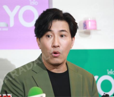 งานแชมพูสมุนไพร ไลโอ พร้อมเปิดตัวพรีเซ็นเตอร์คนล่าสุด “หนุ่ม กรรชัย” และ “แอน ทองประสม”