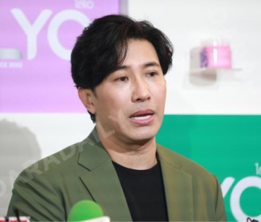 งานแชมพูสมุนไพร ไลโอ พร้อมเปิดตัวพรีเซ็นเตอร์คนล่าสุด “หนุ่ม กรรชัย” และ “แอน ทองประสม”