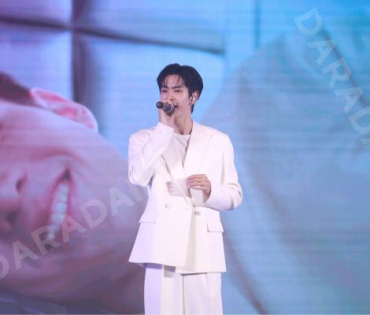 งานแถลงข่าว ไอ-เทล เปิดตัวแบรนด์พรีเซนเตอร์ชื่อดัง "ฟิล์ม ธนภัทร, มารี เบิร์นเนอร์"