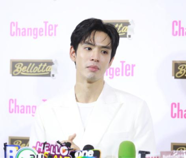 งานแถลงข่าว ไอ-เทล เปิดตัวแบรนด์พรีเซนเตอร์ชื่อดัง "ฟิล์ม ธนภัทร, มารี เบิร์นเนอร์"