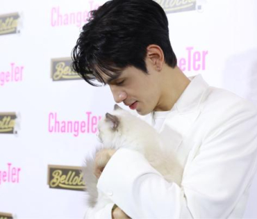 งานแถลงข่าว ไอ-เทล เปิดตัวแบรนด์พรีเซนเตอร์ชื่อดัง "ฟิล์ม ธนภัทร, มารี เบิร์นเนอร์"