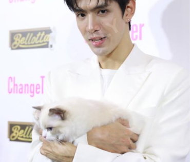 งานแถลงข่าว ไอ-เทล เปิดตัวแบรนด์พรีเซนเตอร์ชื่อดัง "ฟิล์ม ธนภัทร, มารี เบิร์นเนอร์"