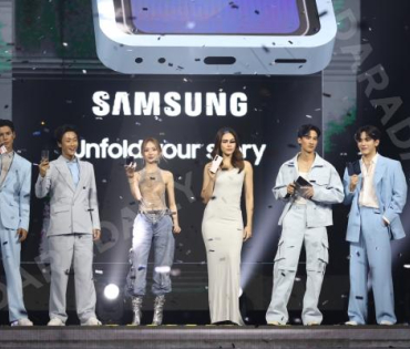 งานเปิดตัว The new Galaxy พบ "ชมพู่ อารยา, พี่จอง - คัลแลน, เต ตะวัน - นิว ฐิติภูมิ"