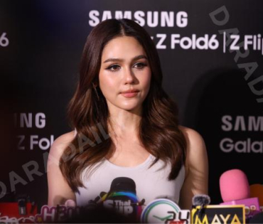 งานเปิดตัว The new Galaxy พบ "ชมพู่ อารยา, พี่จอง - คัลแลน, เต ตะวัน - นิว ฐิติภูมิ"