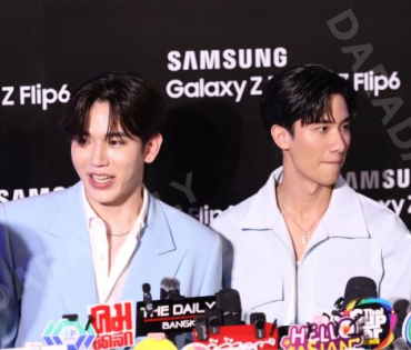 งานเปิดตัว The new Galaxy พบ "ชมพู่ อารยา, พี่จอง - คัลแลน, เต ตะวัน - นิว ฐิติภูมิ"