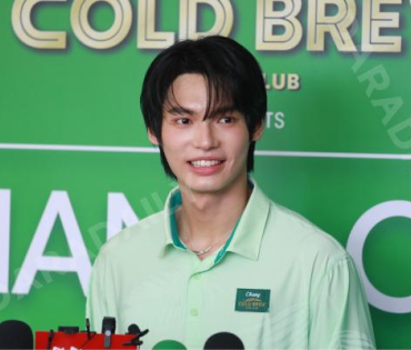 Chang Cold Brew แท็กทีม วิน เมธวิน,บอย ภิษณุ,เจมส์ มาร์ ในการโชว์วงสวิงของ 5 คู่หู Golfer Celebrity