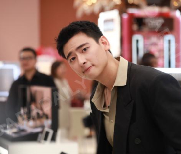 งานเปิดตัวโฉมใหม่ The New Beauty Galerie พบ "วาววา ณิชชา,หลุยส์ สก็อต"
