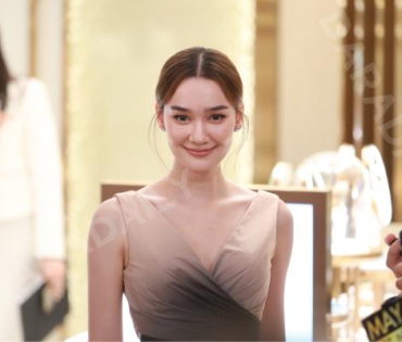 งานเปิดตัวโฉมใหม่ The New Beauty Galerie พบ "วาววา ณิชชา,หลุยส์ สก็อต"