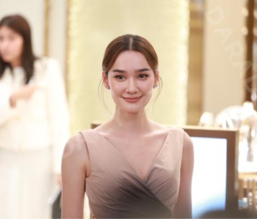 งานเปิดตัวโฉมใหม่ The New Beauty Galerie พบ "วาววา ณิชชา,หลุยส์ สก็อต"