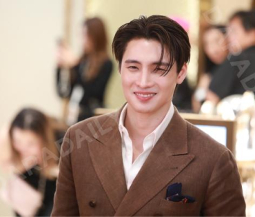 งานเปิดตัวโฉมใหม่ The New Beauty Galerie พบ "วาววา ณิชชา,หลุยส์ สก็อต"