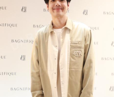 งาน BAGNIFIQUE BRANDNAME BOUTIQUE OPENING พบ "แพท ณปภา, นิกกี้ ณฉัตร"