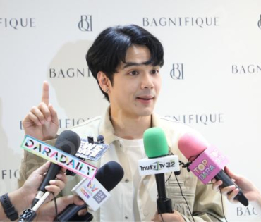 งาน BAGNIFIQUE BRANDNAME BOUTIQUE OPENING พบ "แพท ณปภา, นิกกี้ ณฉัตร"