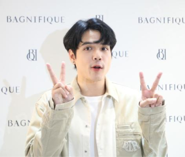 งาน BAGNIFIQUE BRANDNAME BOUTIQUE OPENING พบ "แพท ณปภา, นิกกี้ ณฉัตร"