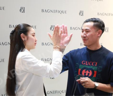 งาน BAGNIFIQUE BRANDNAME BOUTIQUE OPENING พบ "แพท ณปภา, นิกกี้ ณฉัตร"