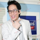 "เบิร์ด-ธงไชย" ในงานเปิดตัวพรีเซ็นเตอร์ผลิตภัณฑ์สี