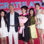 เก็บตกบรรยากาศเหล่า "ทัพดารา" ร่วมงานซ้อมใหญ่รับปริญญา