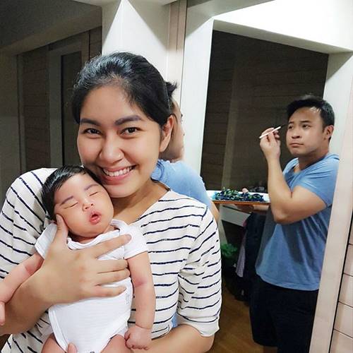 คุณแม่มือใหม่ เบนซ์ น้องปริม บันเทิง ดารา นักแสดง พัฒนาการ วันแม่ บันเทิงไทย ทายาท