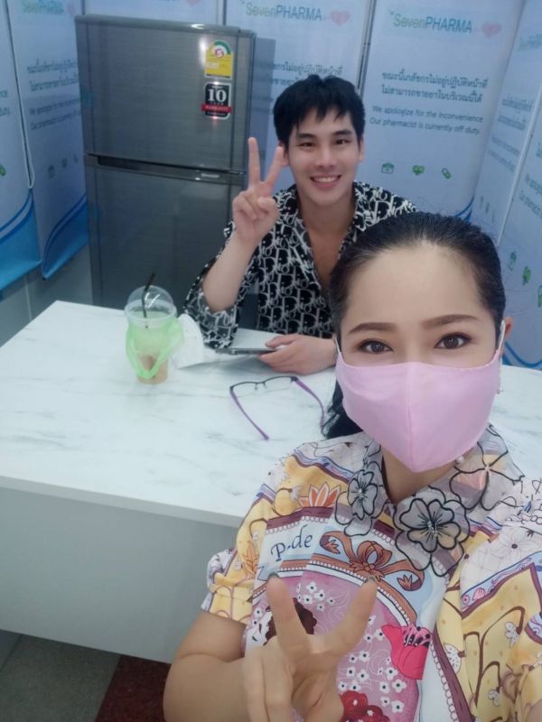 เมจิ คัคกิ่งรักส์