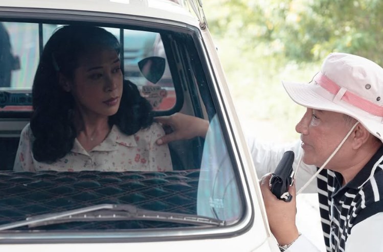 ทราย เจริญปุระ