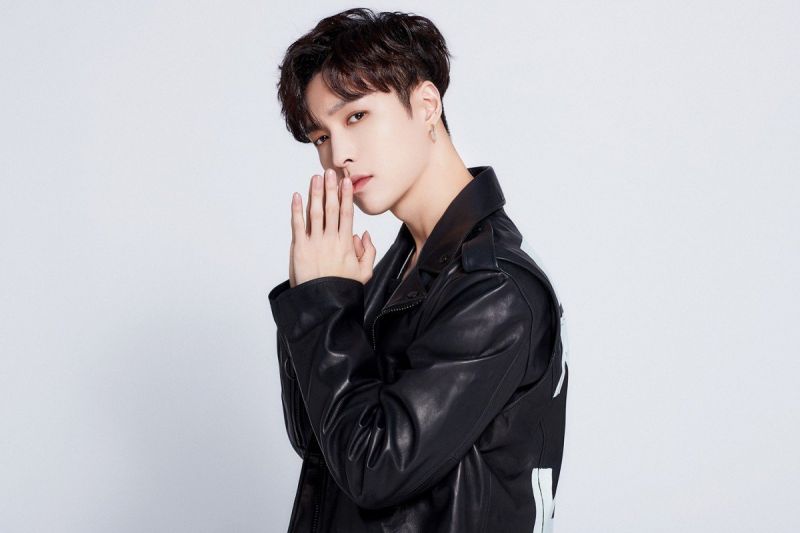 Lay EXO #LAY_GRANDLINEinBKK #WelcomeYixingtothailand Lay EXO #LAY_GRANDLINEinBKK #WelcomeYixingtothailand