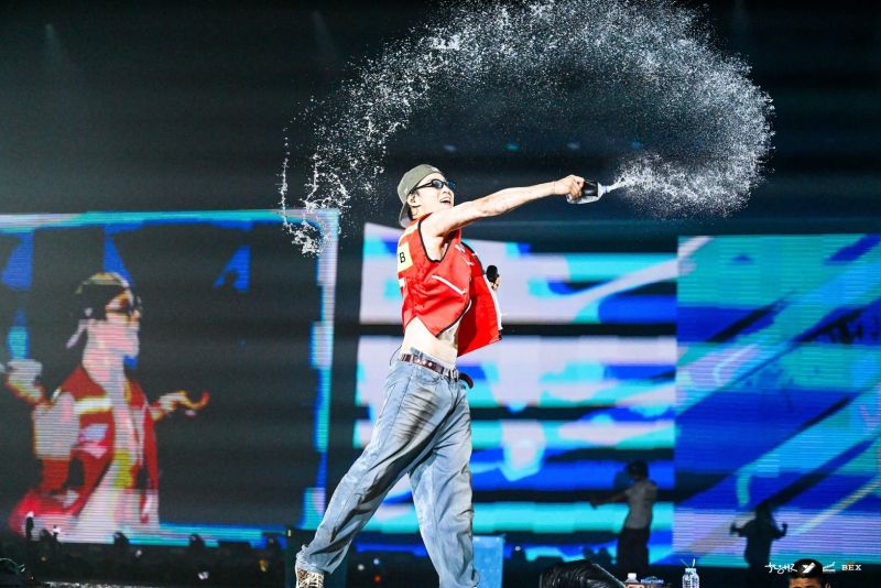 JAYB คอนเสิร์ต