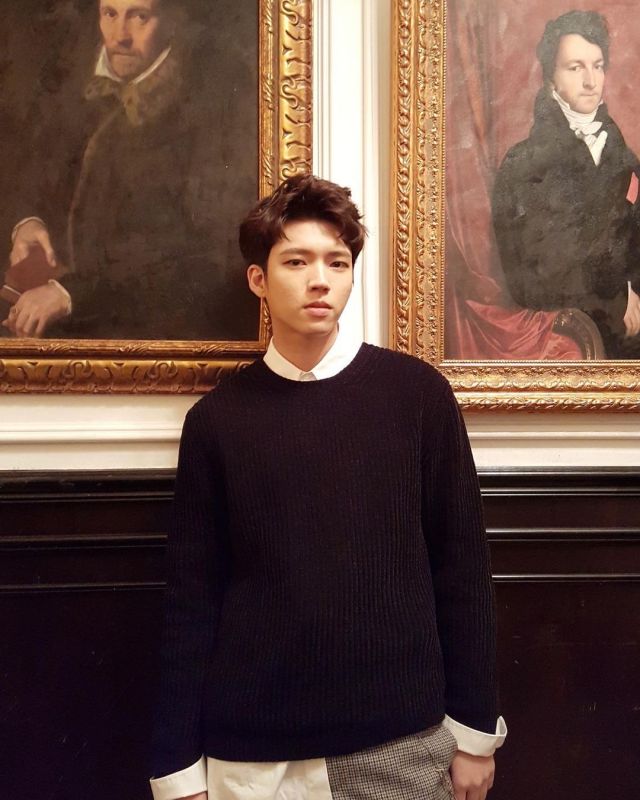 อูฮยอน INFINITE แฟนมีตติ้งออนไลน์ K-POP อูฮยอน INFINITE แฟนมีตติ้งออนไลน์ K-POP