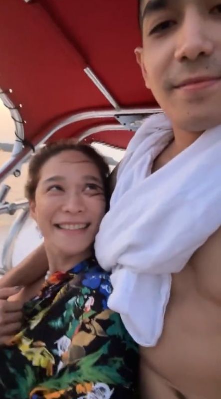 พลอย เฌอมาลย์ พลอย เฌอมาลย์
