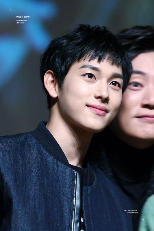 ไอดอลเกาหลี เตรียมเข้าเลข 3 