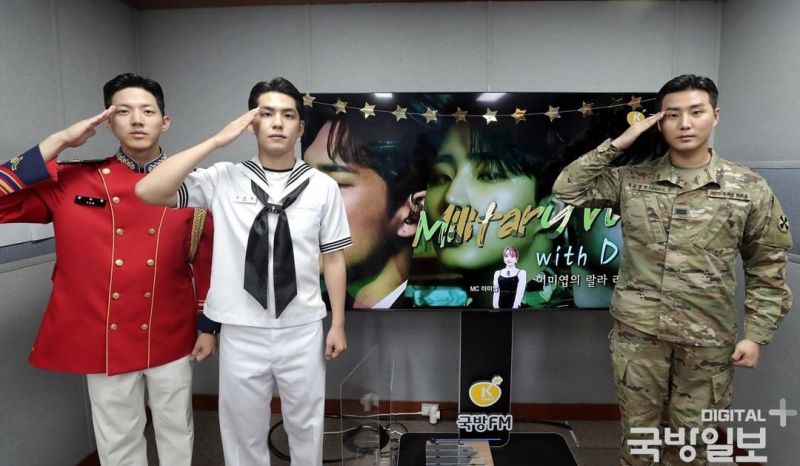 ยองเค วอนพิล โดอุน DAY6 รับราชการทหาร
