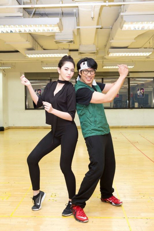 เบิร์ด ธงไชย คนบันเทิง ชื่อ นก ดารา นักร้อง ศิลปิน