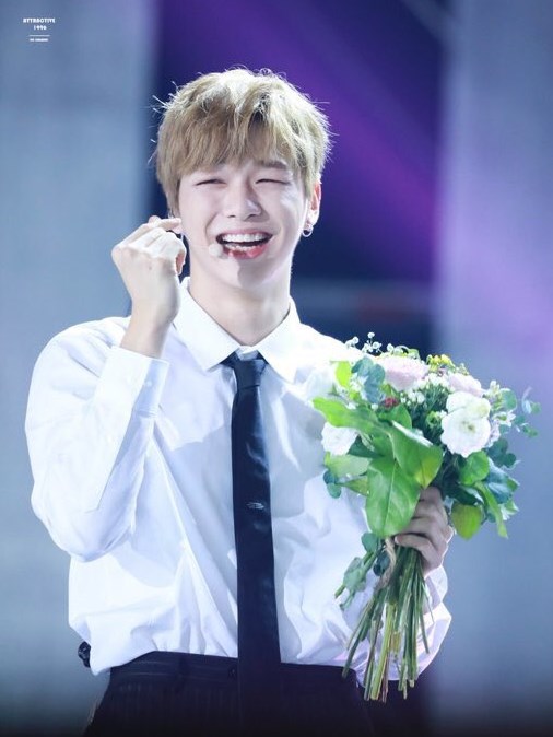 ไอดอล แฟนฉันเป็นซุปตาร์ หล่อ kpop