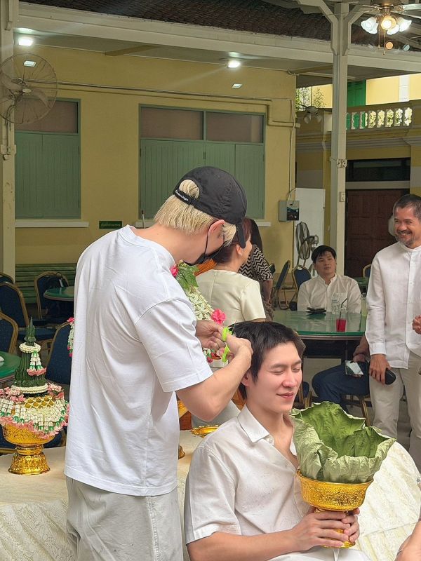 ป๊อบบี้ รัชพงศ์ บวชเรียน