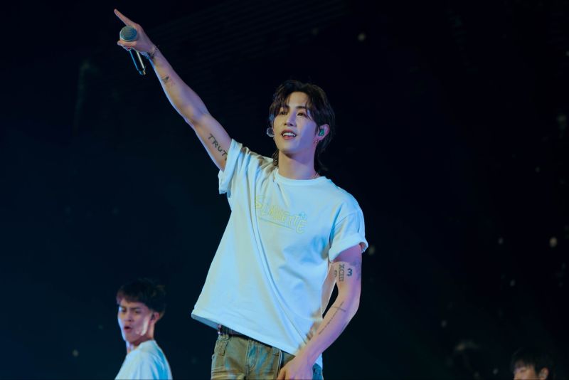 มาร์ค ต้วน Comeback มาร์ค ต้วน Comeback