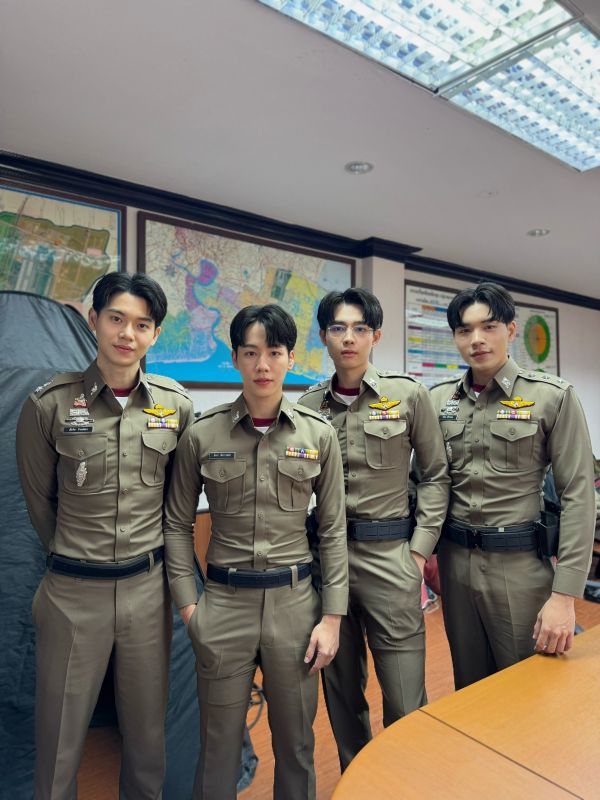 วอร์ วนรัตน์