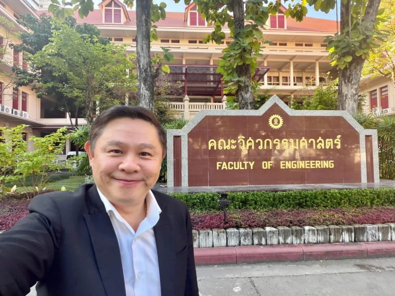 ทนายแก้ว