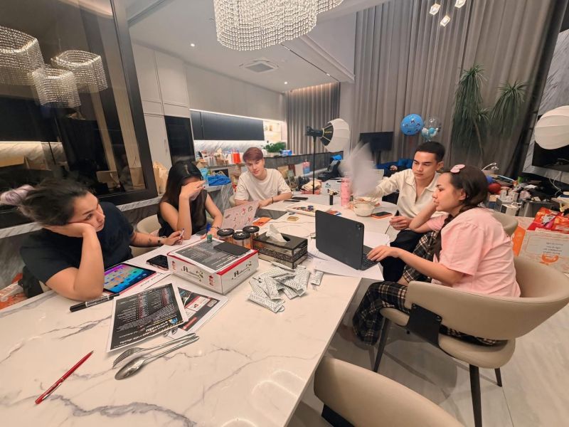 เจนนี่ ได้หมดถ้าสดชื่น แม่เกตุ เทศกาลเจนนี่ พี่บอย เจนนี่ ได้หมดถ้าสดชื่น แม่เกตุ เทศกาลเจนนี่ พี่บอย