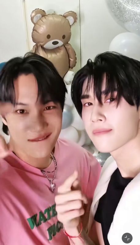 ไค EXO ไวรัล