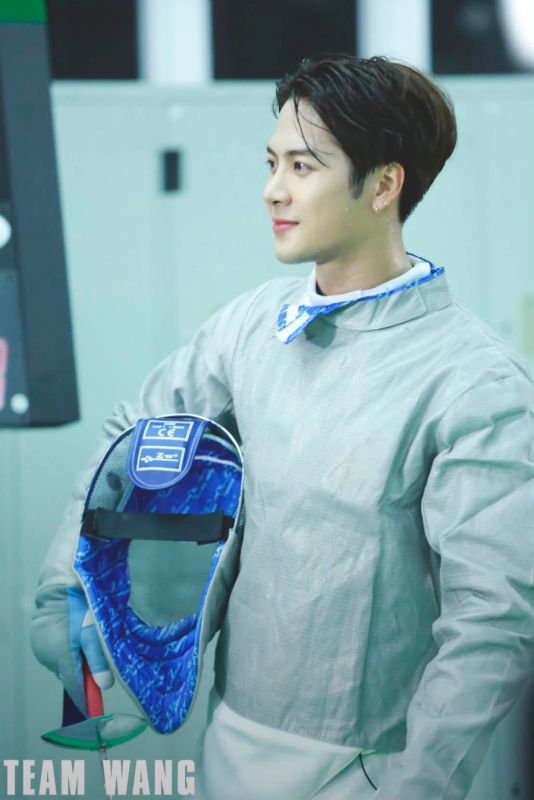 แจ็คสันหวัง JacksonWang FEI