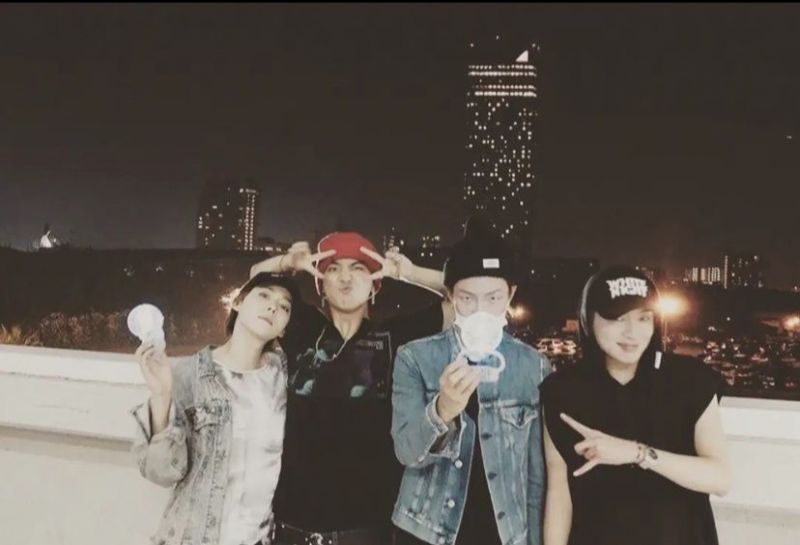 จินอู Winner ปลดประจำการ YG Entertainment